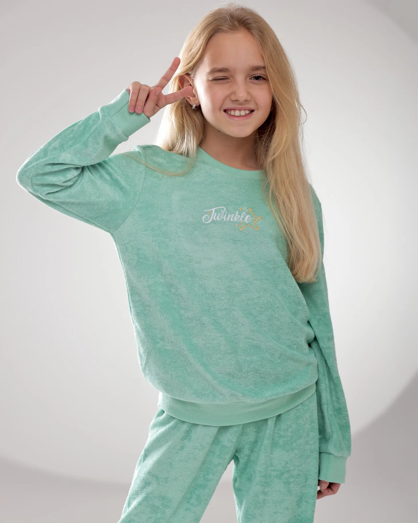 Pižama za deklice Dora